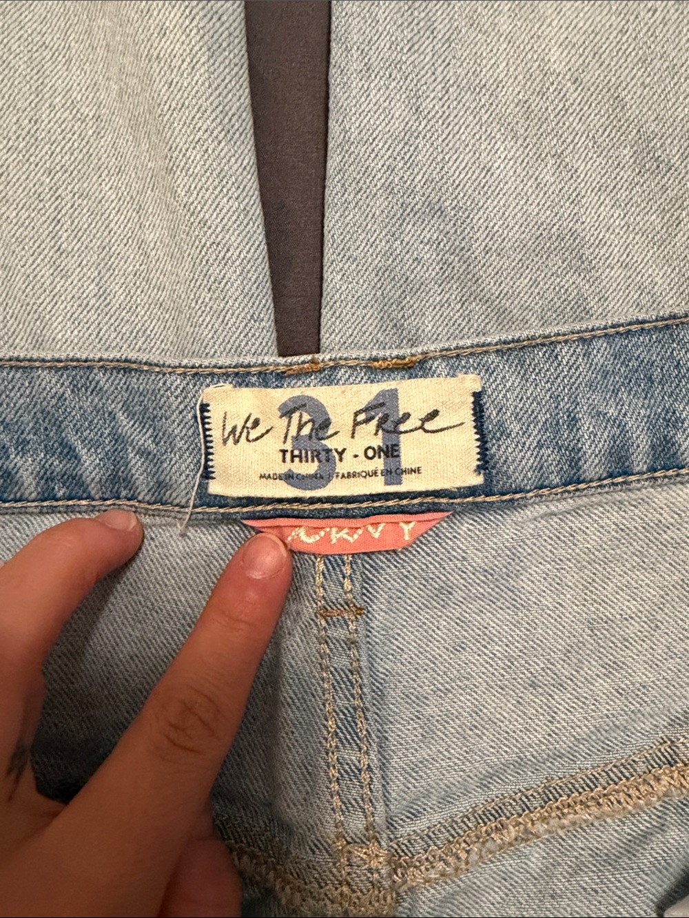 We The Free Light Wash Straight-Leg Women's Jeans - Picture 3 of 3